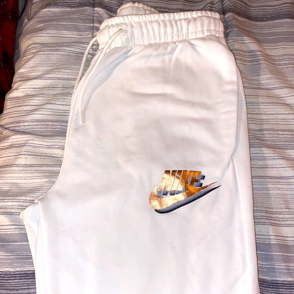 Size Small Nike